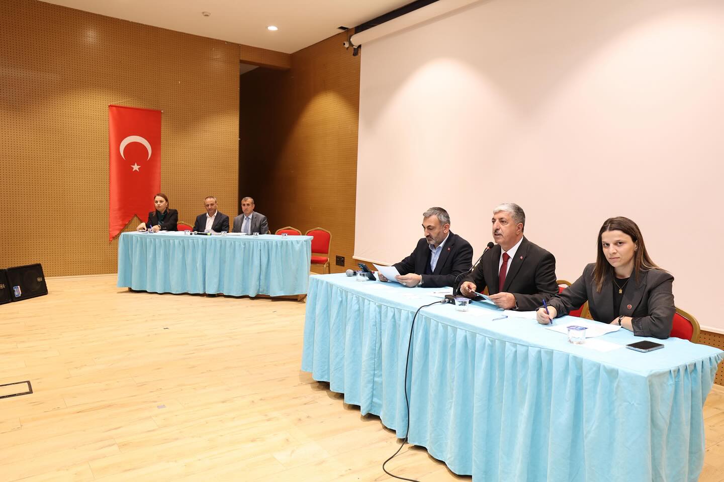 Kasm Ay Olaan Meclis Toplants Gerekleti