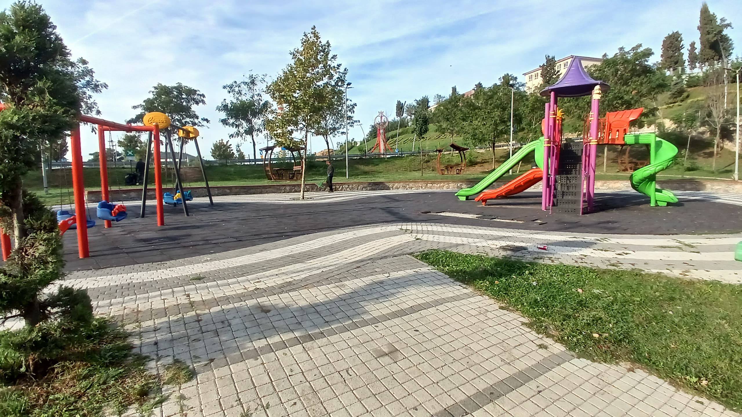 D�LOVASI�NDA PARKLAR VE OYUN ALANLARI YEN�LEN�YOR
