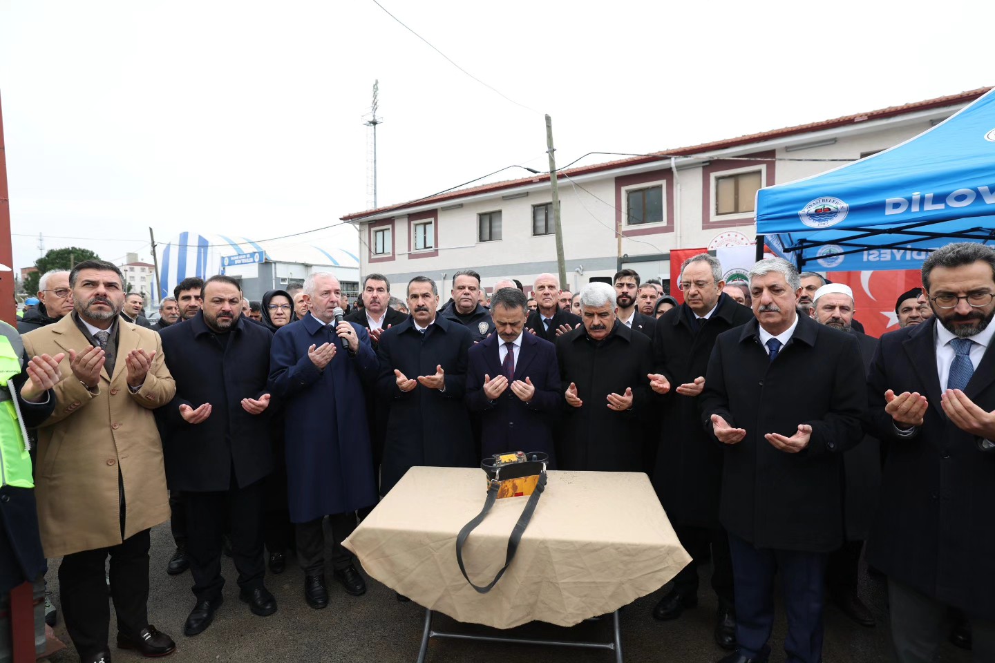 D�LOVASI M�FT�L�K B�NASININ TEMEL� ATILDI