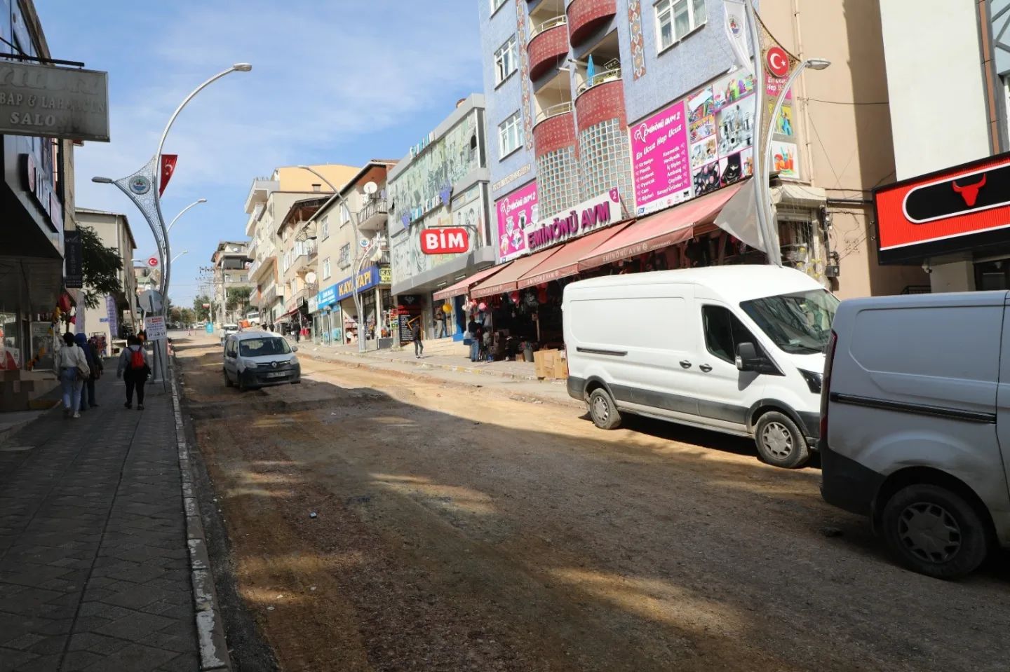 stiklal Caddesinde Asfaltlama almas Balad