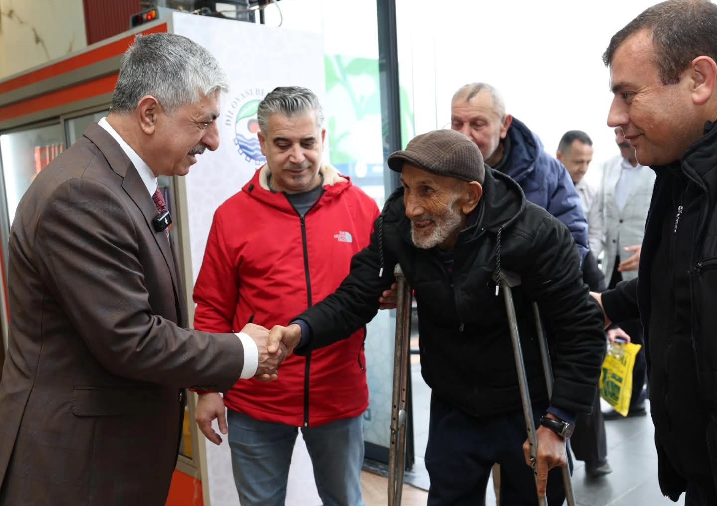 Ya�l�lar Haftas��nda Anlaml� Bulu�ma